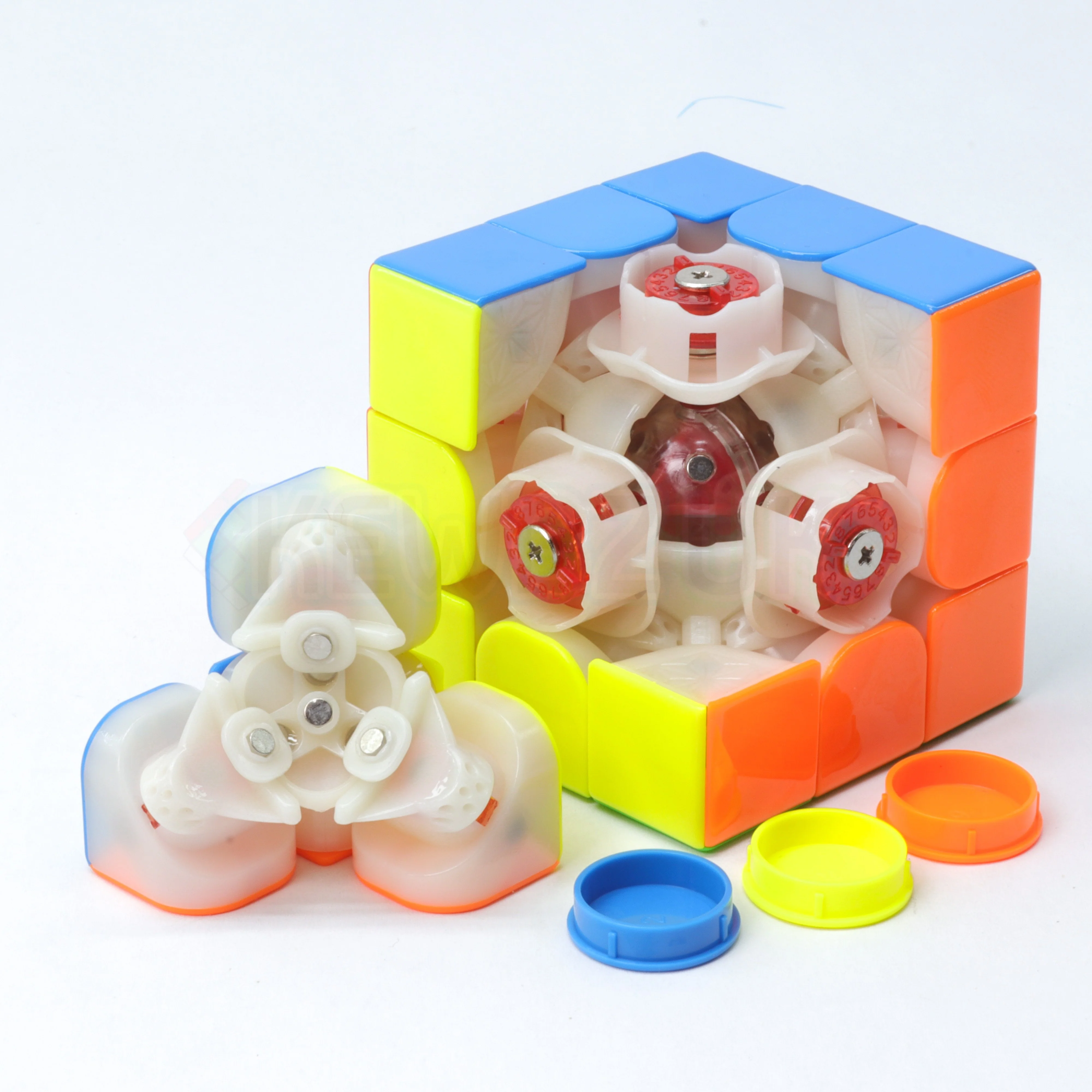 FanXin HuDong Light 3x3 Ultra (Magnetic, Maglev, UV, Ball-Core) - Image 3