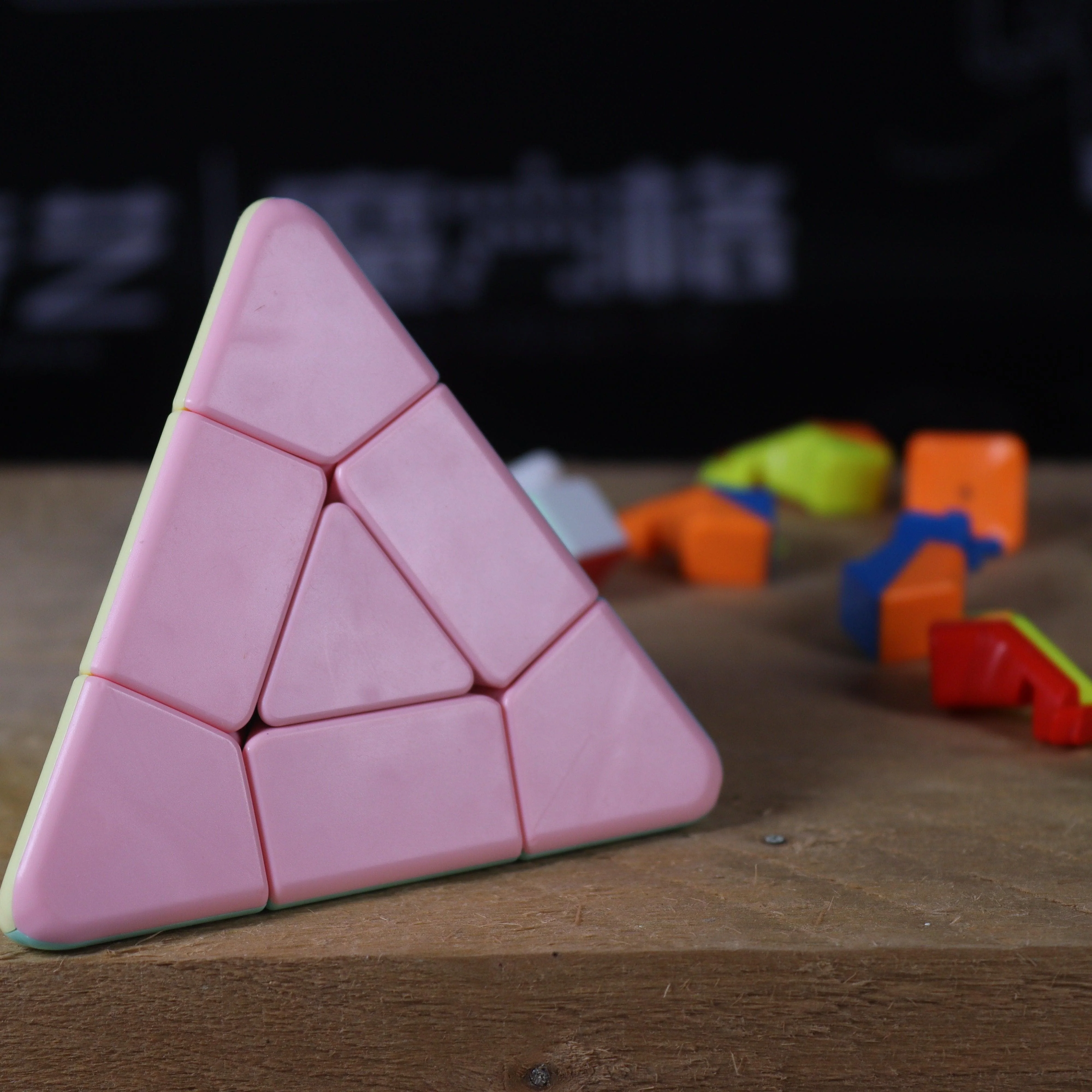 MoYu Triangle Pyraminx - Image 7