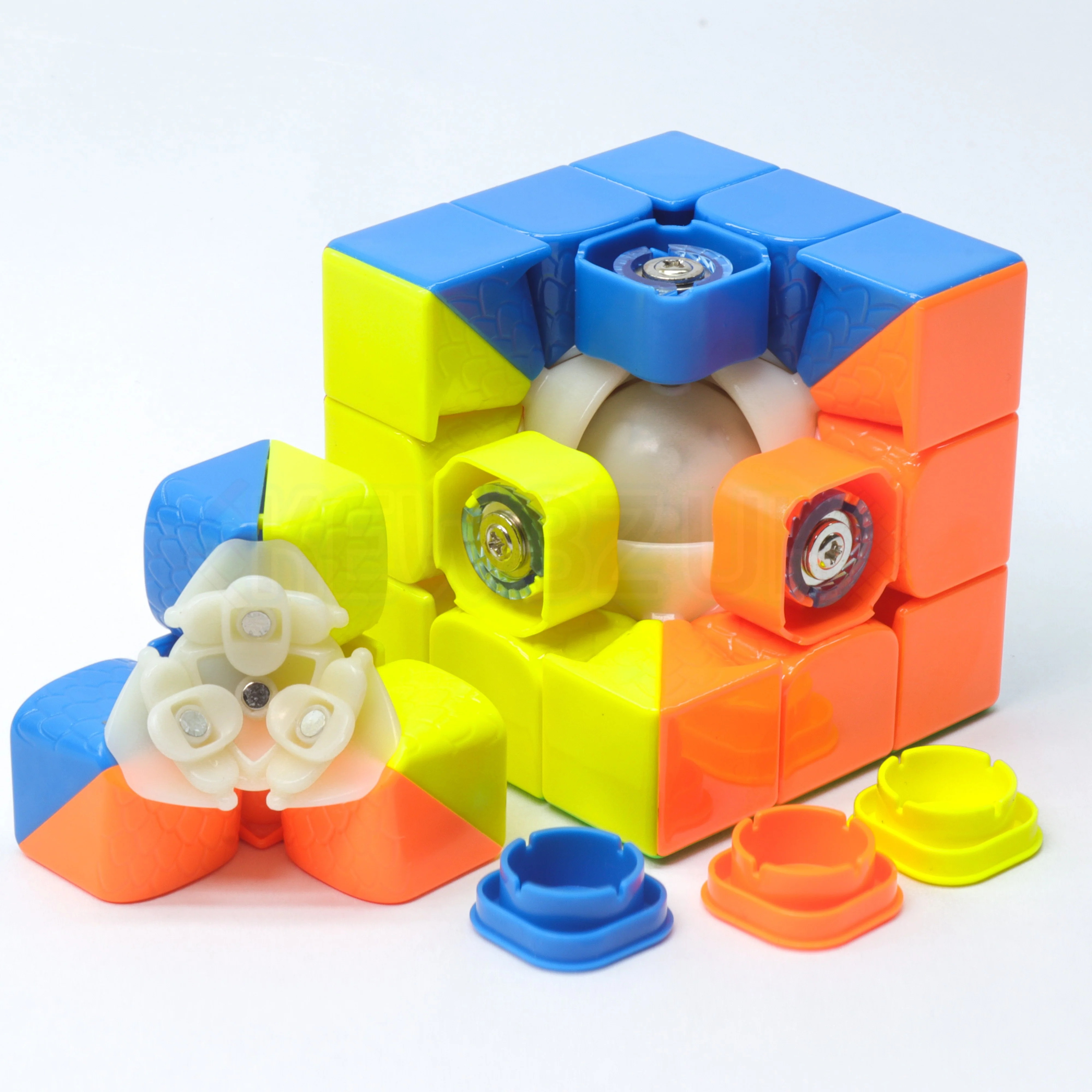 MoYu HuaMeng YS3M (20-Magnet, Maglev, UV, Ball-Core) - Image 3