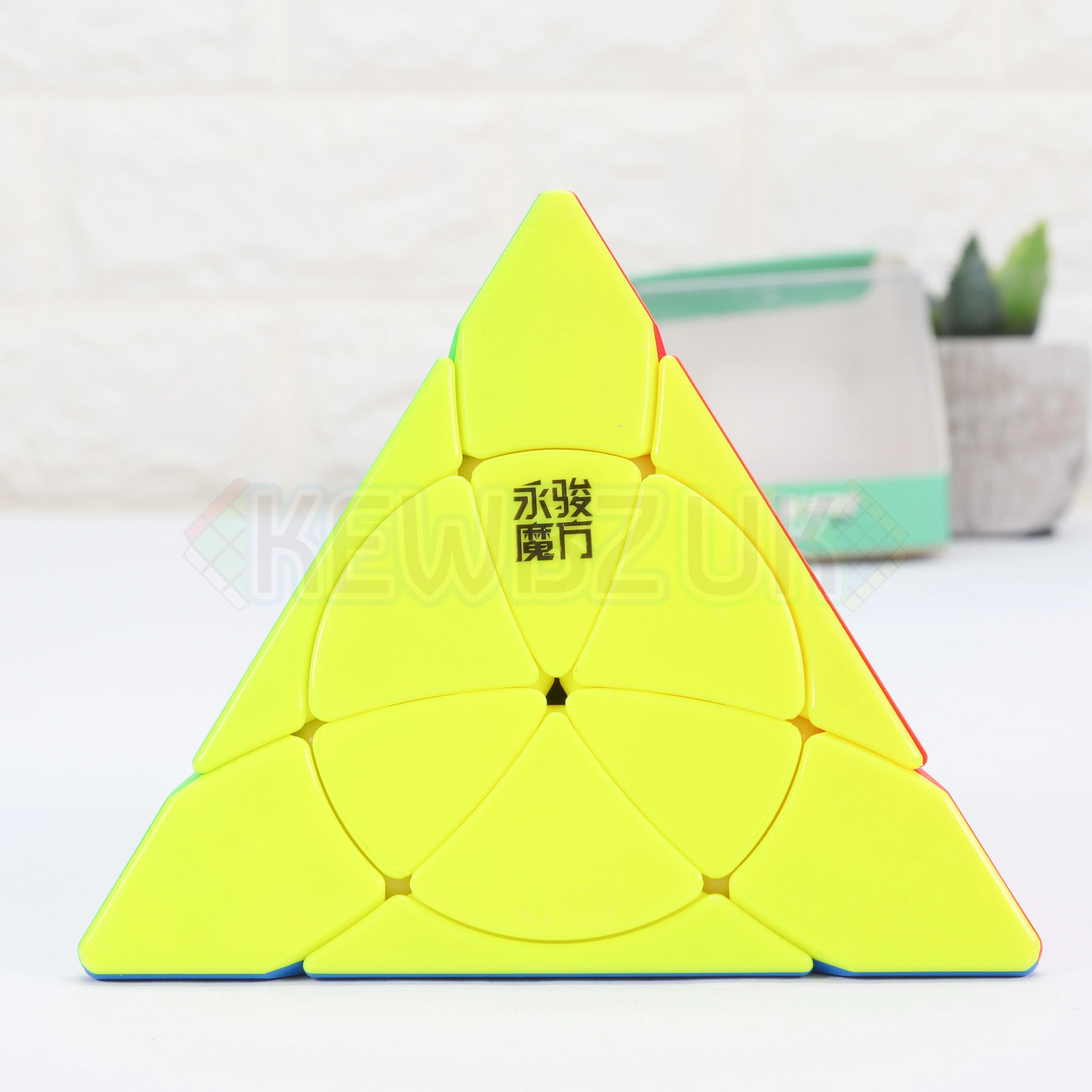 YJ Petal Pyraminx - Image 2